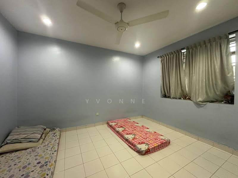 Rumah Teres 2-Tingkat untuk Dijual di Taman Skudai Baru (Skudai) - Yvonne Lim - Bedroom - PropertyGuru.com.my