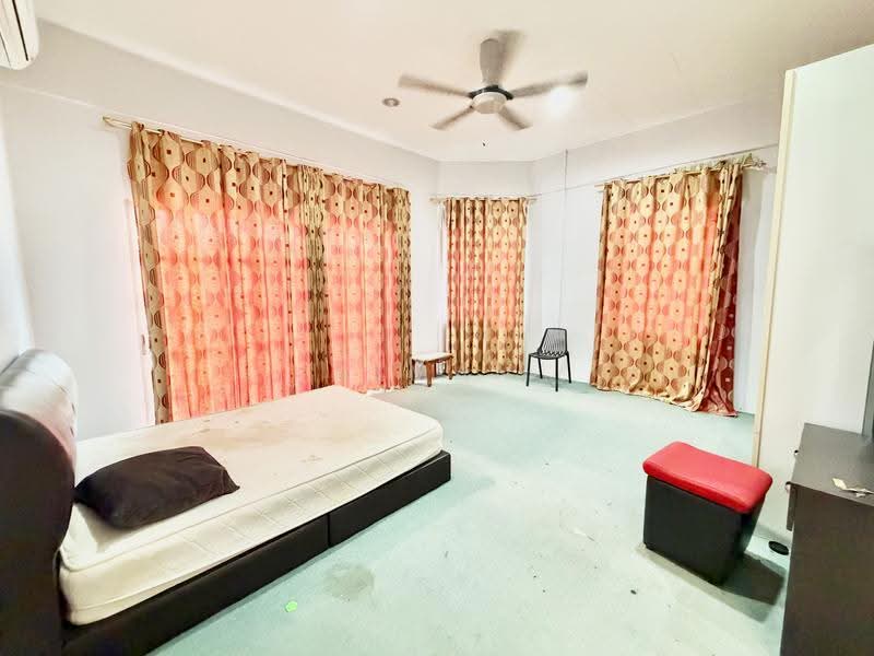 Bungalow House for Sale in Kuala Kubu Bharu (Selangor) - AIMAN ZUHDI - Bedroom - PropertyGuru.com.my