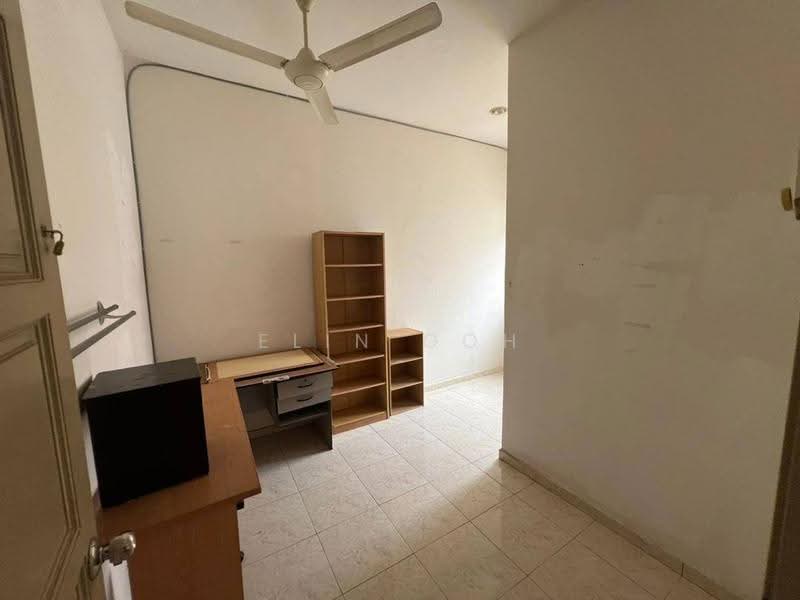 Rumah Teres 2-Tingkat untuk Dijual di Paya Rumput (Melaka) - Elin Goh - Study - PropertyGuru.com.my