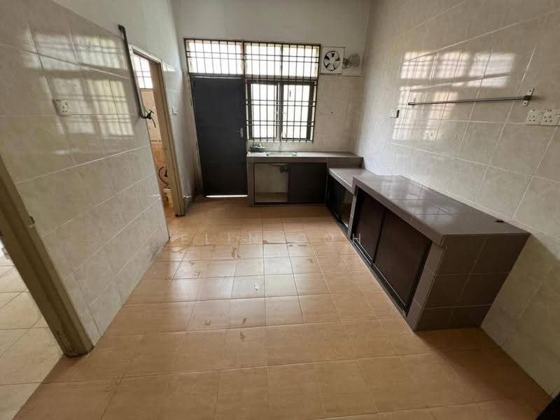 Rumah Teres 2-Tingkat untuk Dijual di Paya Rumput (Melaka) - Elin Goh - Kitchen - PropertyGuru.com.my
