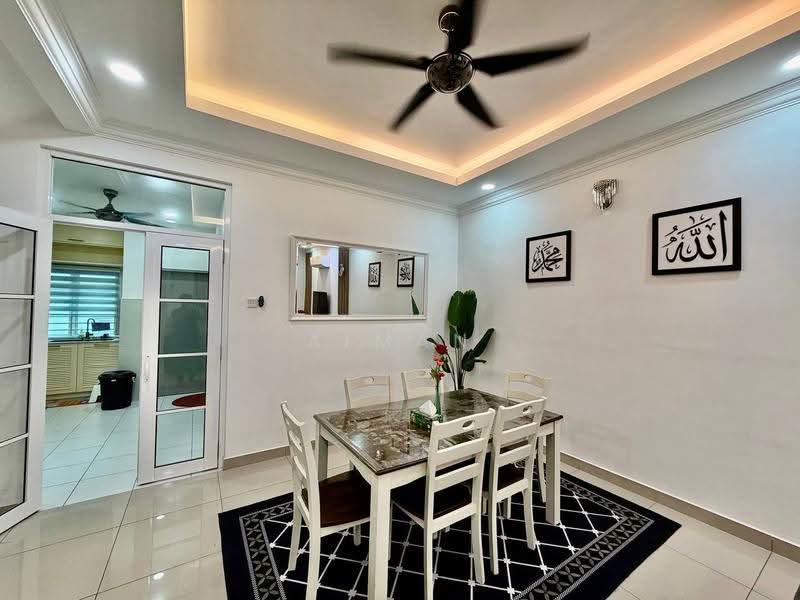 2-storey Terraced House for Sale in Rawang (Selangor) - AIMAN ZUHDI - PropertyGuru.com.my