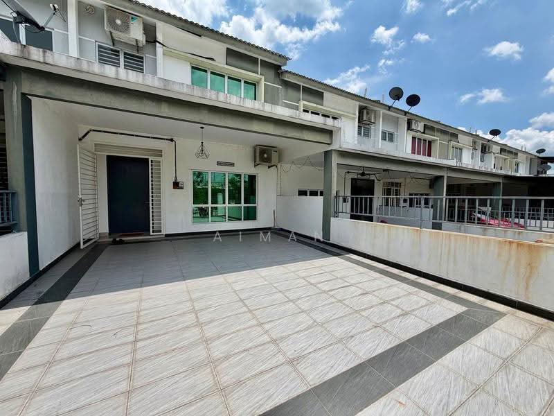 2-storey Terraced House for Sale in Rawang (Selangor) - AIMAN ZUHDI - PropertyGuru.com.my