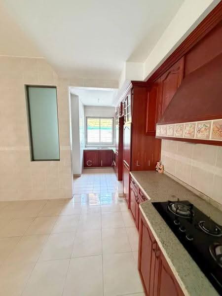 Semi-Detached House for Sale in Taman Mount Austin (Tebrau) - Alicia Lim - Kitchen - PropertyGuru.com.my