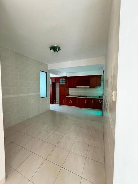 Semi-Detached House for Sale in Taman Mount Austin (Tebrau) - Alicia Lim - Kitchen - PropertyGuru.com.my