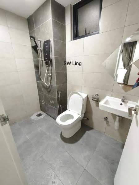 Service Residence for Rent at AraTre' Residences - SW Ling - Master Bathroom - PropertyGuru.com.my