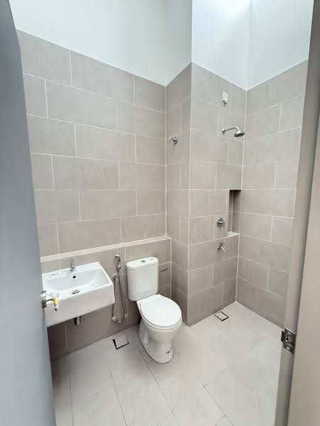2-storey Terraced House for Sale in Elmina (Shah Alam) - Ka Ee - Bathroom - PropertyGuru.com.my