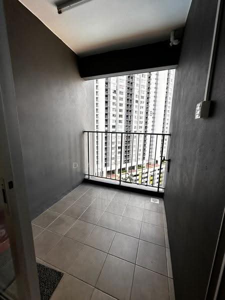 Kediaman Servis untuk Disewa di The Stone - Darren Lye - Balcony - PropertyGuru.com.my