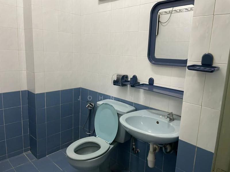 Kondominium untuk Dijual di Impian Heights - John Ng - Bathroom - PropertyGuru.com.my