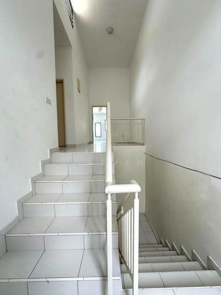 Rumah Teres 2-Tingkat untuk Dijual di Setia Tropika (Johor Bahru) - Calvin Lee - Interior - PropertyGuru.com.my