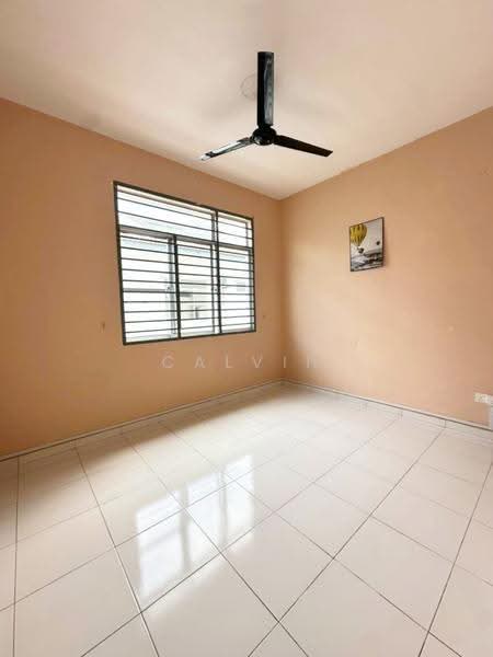 Rumah Teres 2-Tingkat untuk Dijual di Setia Tropika (Johor Bahru) - Calvin Lee - Interior - PropertyGuru.com.my