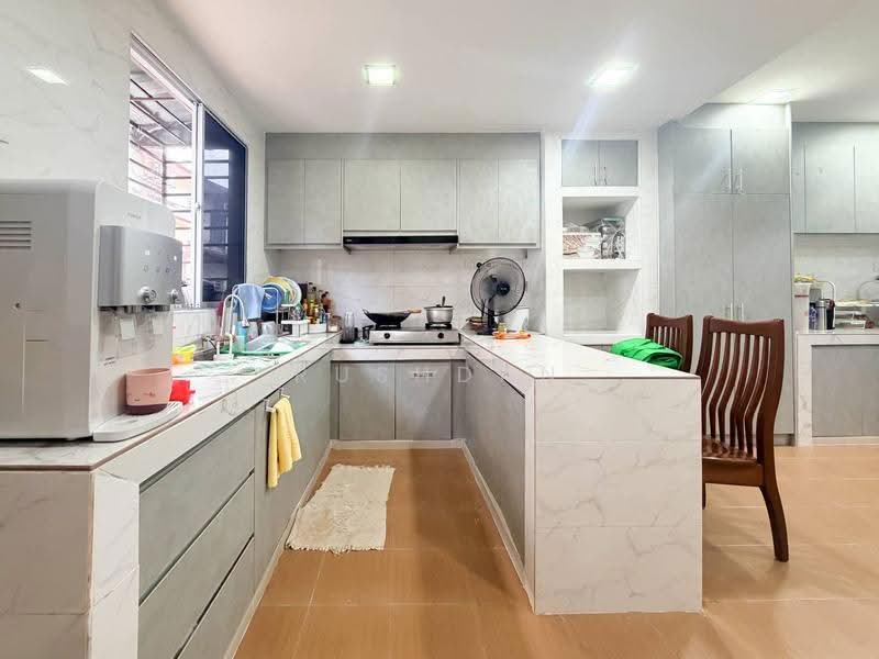 2-storey Terraced House for Sale in Taman Universiti (Bangi) - Rushdan Sahar - Kitchen - PropertyGuru.com.my