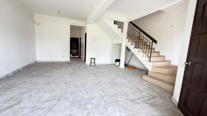 Rumah Teres 2-Tingkat untuk Dijual di Alam Perdana (Puncak Alam) - Tiffany Yang - Ruang Tamu - PropertyGuru.com.my