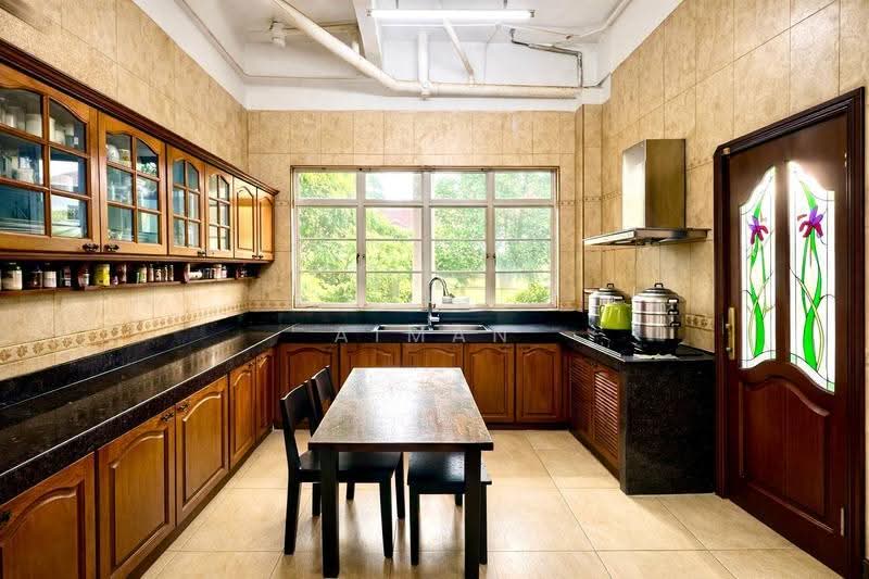 Bungalow House for Sale in Country Heights (Kajang) - AIMAN ZUHDI - Kitchen - PropertyGuru.com.my