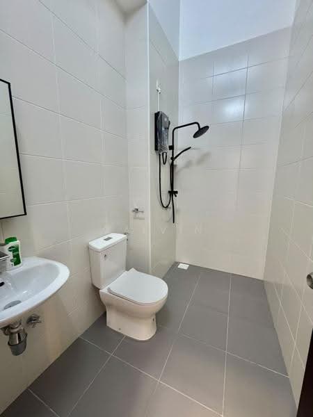 Rumah Kluster untuk Disewa di Eco Botanic (Iskandar Puteri (Nusajaya)) - Calvin Wong - Bathroom - PropertyGuru.com.my