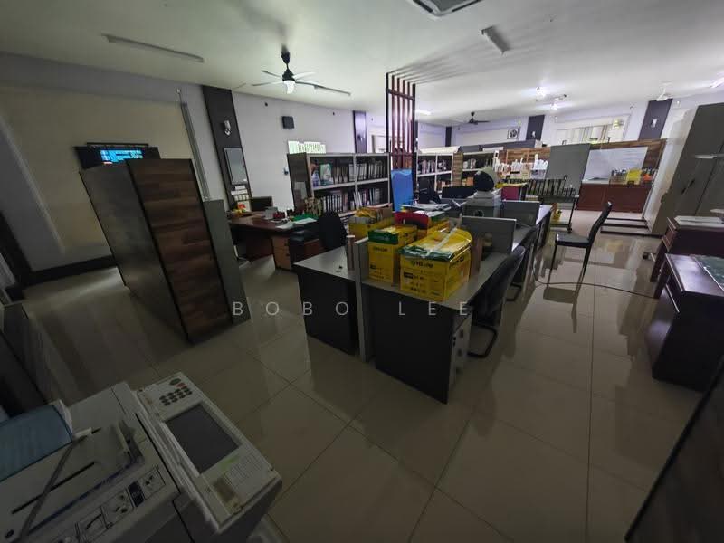 Bungalow House for Sale in Jalan Klang Lama (Old Klang Road) (Kuala Lumpur) - Bobo Lee - Interior - PropertyGuru.com.my