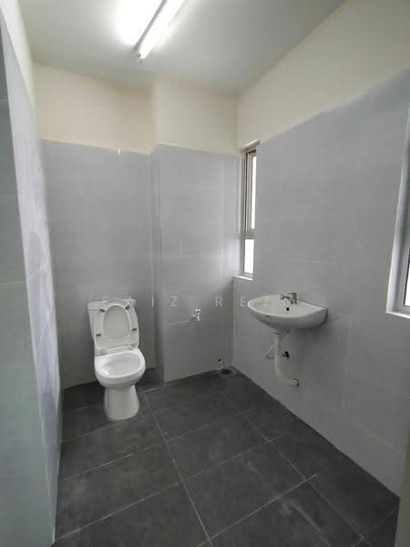 Rumah Teres 2-Tingkat untuk Dijual di Nilai Impian (Nilai) - FAIZ REZA - Bathroom - PropertyGuru.com.my