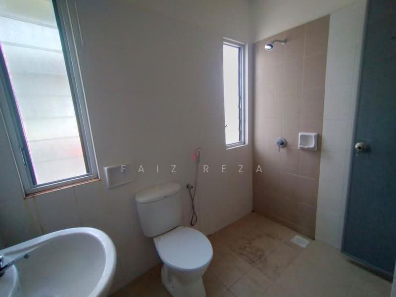Rumah Teres 2-Tingkat untuk Dijual di Nilai Impian (Nilai) - FAIZ REZA - Bathroom - PropertyGuru.com.my