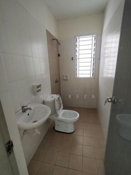 Rumah Teres 2-Tingkat untuk Dijual di Nilai Impian (Nilai) - FAIZ REZA - Bathroom - PropertyGuru.com.my