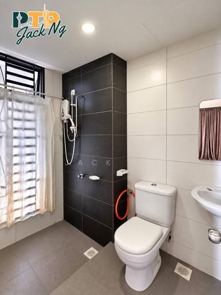 Kondominium untuk Dijual di Wellesley Residences - Jack Ng - Bathroom - PropertyGuru.com.my