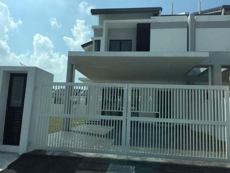 Rumah Teres 2-Tingkat untuk Dijual di Nilai Impian (Nilai) - FAIZ REZA - PropertyGuru.com.my
