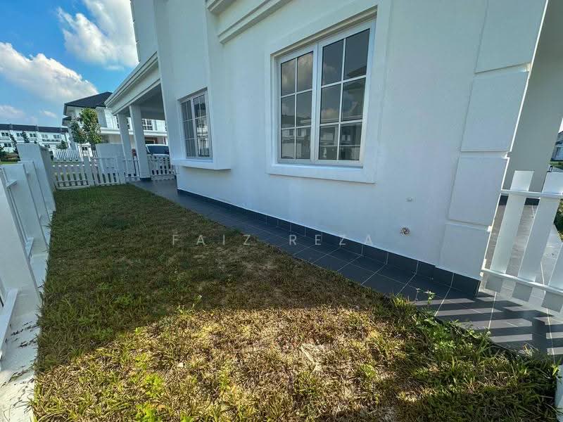 Rumah Teres 2-Tingkat untuk Dijual di Nilai Impian (Nilai) - FAIZ REZA - PropertyGuru.com.my