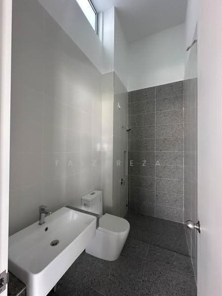 Rumah Teres 2-Tingkat untuk Dijual di Nilai Impian (Nilai) - FAIZ REZA - PropertyGuru.com.my