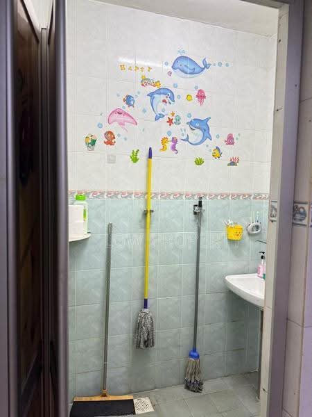 Rumah Teres 2-Tingkat untuk Dijual di Taman Seri Bahagia (Cheras) - Nicholas Lew - Bathroom - PropertyGuru.com.my
