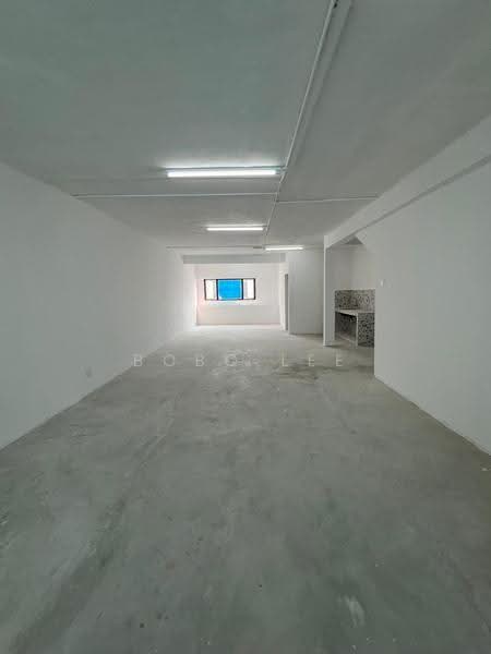 Shop / Office for Rent in Taman Overseas Union (Taman Oug) (Jalan Klang Lama (Old Klang Road)) - Bobo Lee - Interior - PropertyGuru.com.my