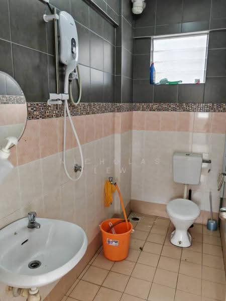 Apartment for Sale at Pangsapuri Seri Pinang - Nicholas Lew - PropertyGuru.com.my