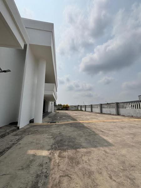 Detached Factory for Sale in Taman Desa Cemerlang (Ulu Tiram) - Caryn Ter - Exterior - PropertyGuru.com.my
