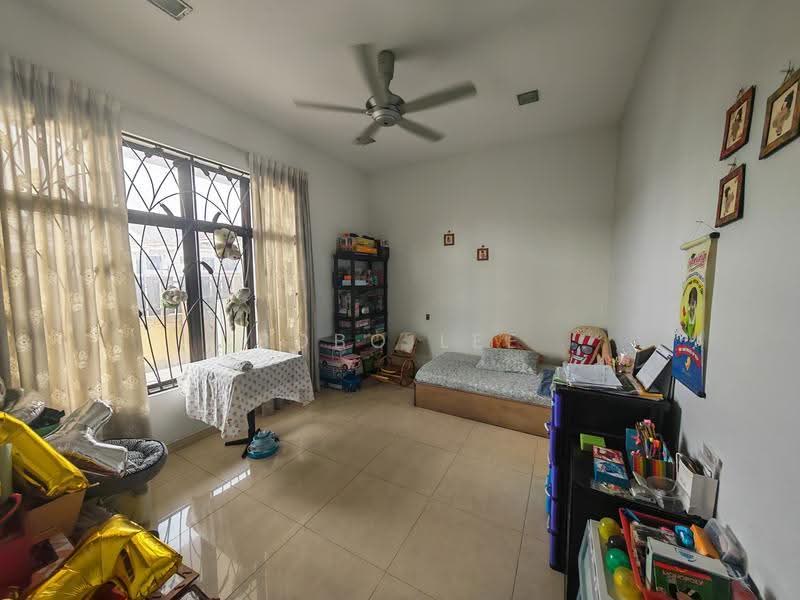 Bungalow House for Sale in Taman Overseas Union (Taman Oug) (Jalan Klang Lama (Old Klang Road)) - Bobo Lee - Bedroom - PropertyGuru.com.my
