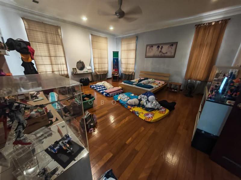 Bungalow House for Sale in Taman Overseas Union (Taman Oug) (Jalan Klang Lama (Old Klang Road)) - Bobo Lee - Bedroom - PropertyGuru.com.my