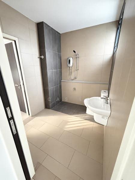 2-storey Terraced House for Sale in Elmina (Shah Alam) - Lucas Loh - Bathroom - PropertyGuru.com.my
