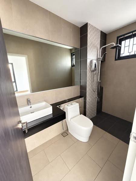 2-storey Terraced House for Sale in Elmina (Shah Alam) - Lucas Loh - Bathroom - PropertyGuru.com.my