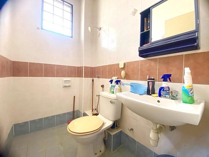 2-storey Terraced House for Sale in Setia Impian (Setia Alam) - NORFADILAH ZAINUDDIN - Bathroom - PropertyGuru.com.my