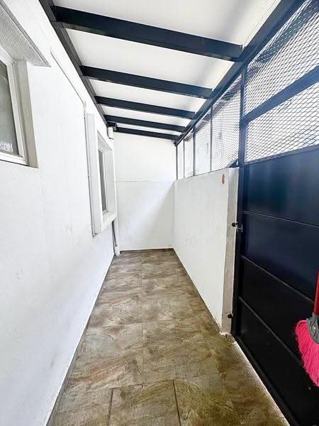 Rumah Teres 2-Tingkat untuk Dijual di Bukit Rahman Putra (Sungai Buloh) - NORFADILAH ZAINUDDIN - Exterior - PropertyGuru.com.my