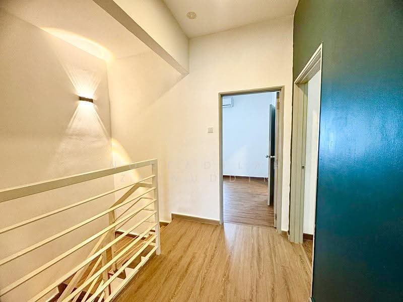 Rumah Teres 2-Tingkat untuk Dijual di Bukit Rahman Putra (Sungai Buloh) - NORFADILAH ZAINUDDIN - Interior - PropertyGuru.com.my