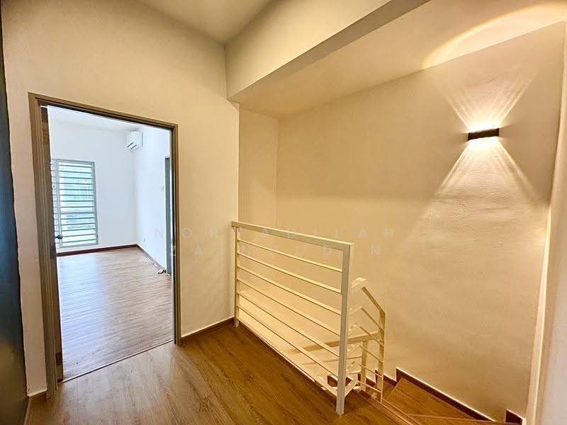 Rumah Teres 2-Tingkat untuk Dijual di Bukit Rahman Putra (Sungai Buloh) - NORFADILAH ZAINUDDIN - Interior - PropertyGuru.com.my