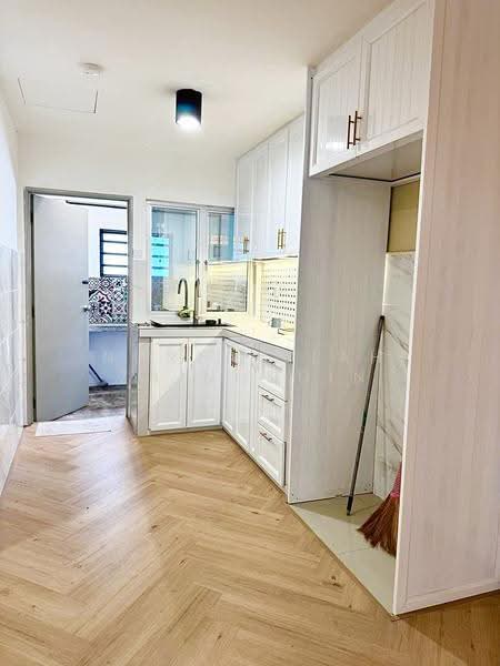 Rumah Teres 2-Tingkat untuk Dijual di Bukit Rahman Putra (Sungai Buloh) - NORFADILAH ZAINUDDIN - Kitchen - PropertyGuru.com.my