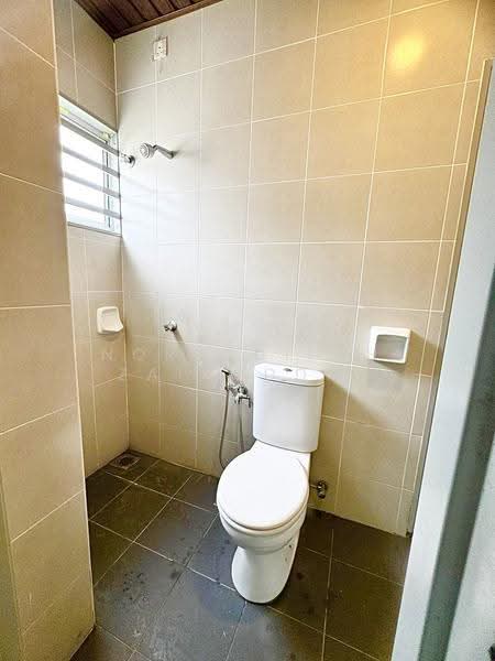 Rumah Teres 2-Tingkat untuk Dijual di Bukit Rahman Putra (Sungai Buloh) - NORFADILAH ZAINUDDIN - Bathroom - PropertyGuru.com.my