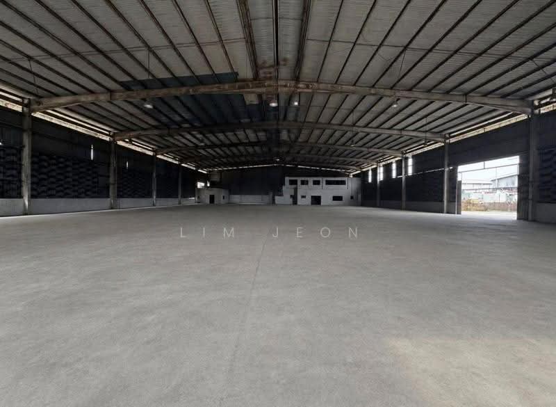 Detached Factory for Rent in Sungai Kapar Indah Industrial Park (Kapar) - Lim Jeon - Interior - PropertyGuru.com.my