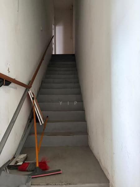 Kedai untuk Disewa di Taman Johor Jaya (Johor Bahru) - Yip . - Interior - PropertyGuru.com.my