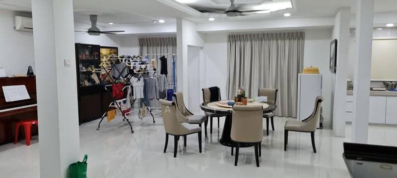 Rumah Berkembar untuk Dijual di Usj 11 (Subang Jaya) - Lai YK - Dining Room - PropertyGuru.com.my