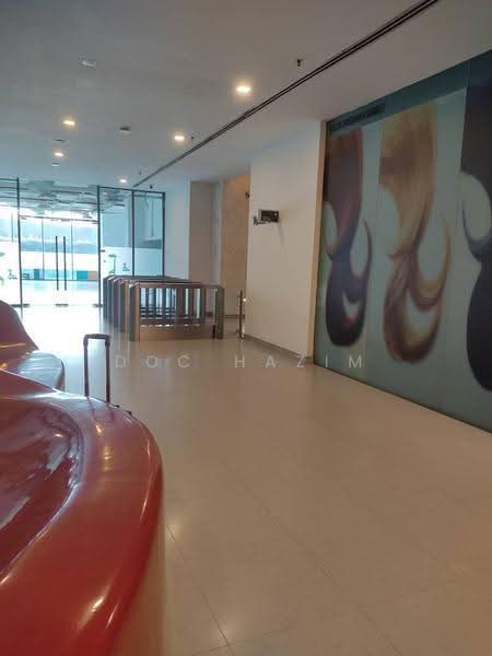 Kediaman Servis untuk Dijual di Mercu Summer Suites - Doc Hazim - Entrance - PropertyGuru.com.my