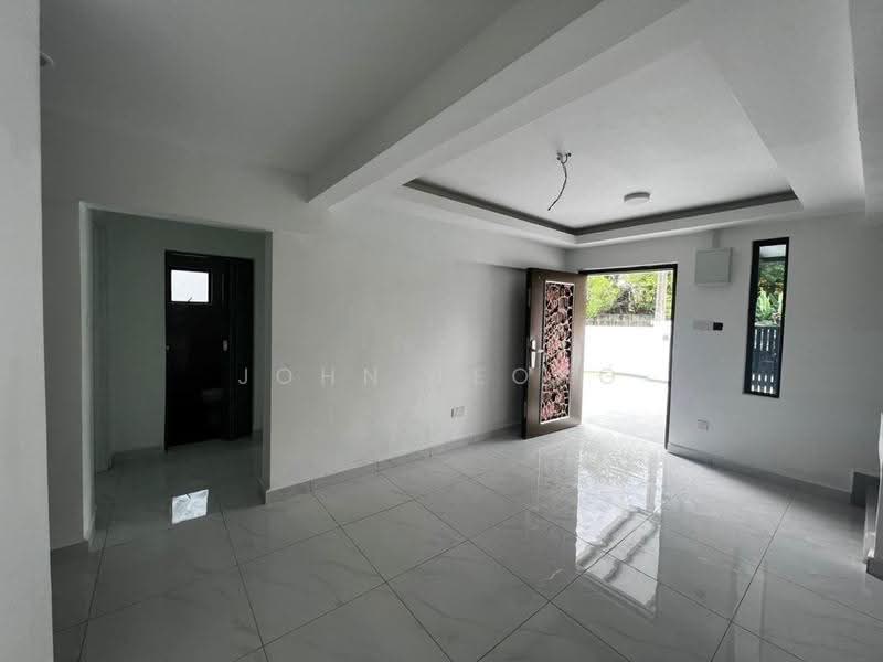 Rumah Teres 2-Tingkat untuk Dijual di Bandar Baru Permas Jaya (Permas Jaya) - John Leong - Living Room - PropertyGuru.com.my
