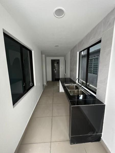 Rumah Teres 2-Tingkat untuk Dijual di Bandar Baru Permas Jaya (Permas Jaya) - John Leong - Corridor - PropertyGuru.com.my