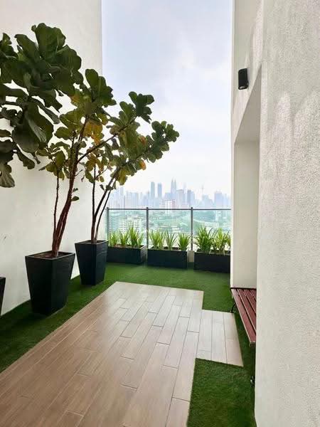 Kondominium untuk Disewa di Platinum Splendor Residence - Hasniza - Balcony - PropertyGuru.com.my