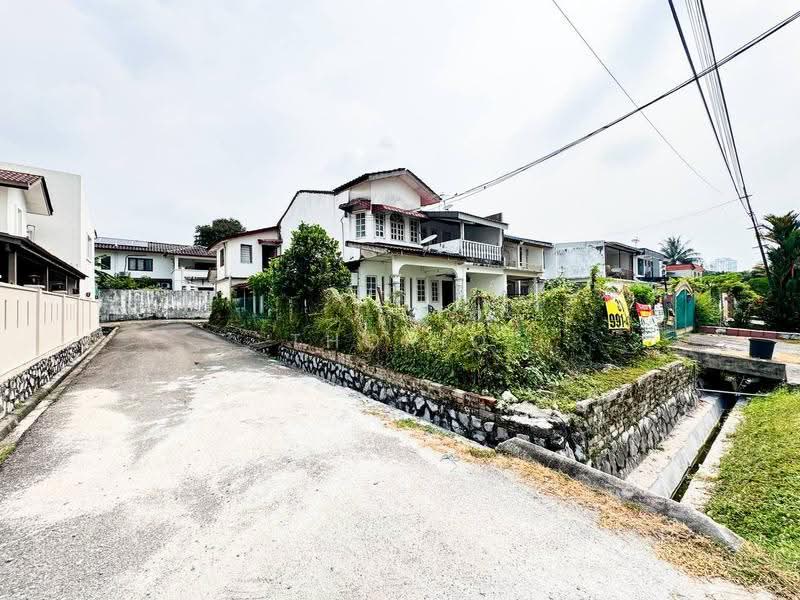 2-storey Terraced House for Sale in Kelana Jaya (Petaling Jaya) - Thoriq Suparman - Exterior - PropertyGuru.com.my