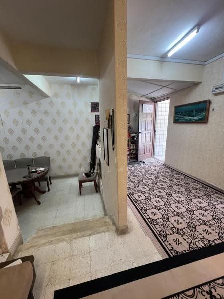 2-storey Terraced House for Sale in Ampang Jaya (Ampang) - Taufiq Azlan - Entrance - PropertyGuru.com.my