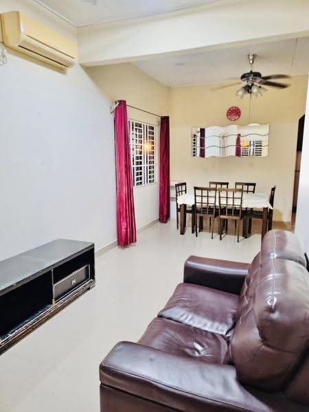 Townhouse for Rent in Taman Sri Kejora (Kajang) - Erin Yusof - Living Room - PropertyGuru.com.my